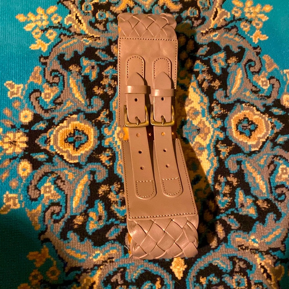 The Limited taupe belt 30”